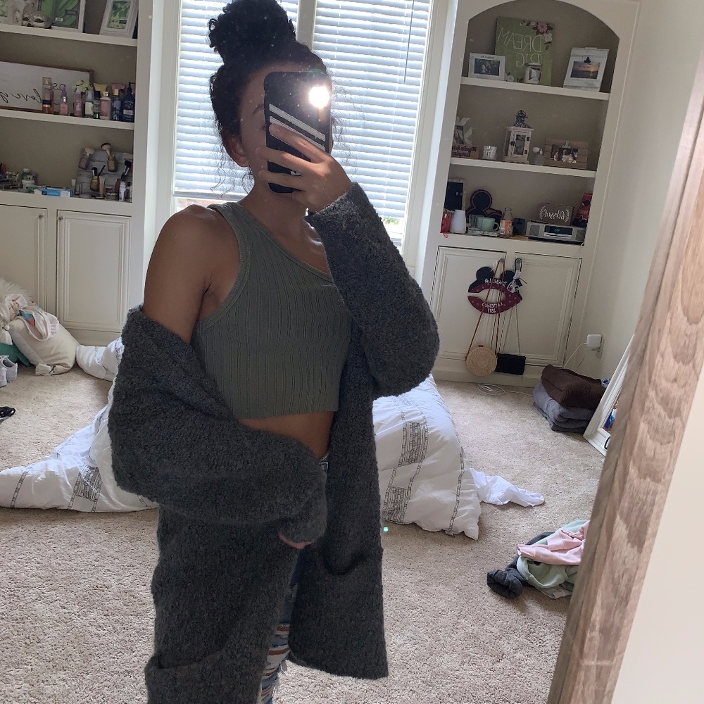 gray aerie cardigan with pockets